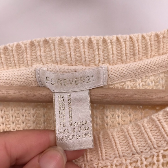 Forever 21 Pullover Sweater Cream Red Blue - Picture 5 of 5